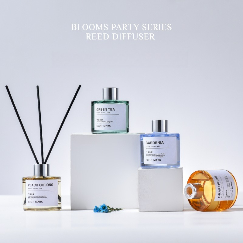 Home Fragrance Jasmine & Yuzu Porcelain Diffuser - 50 ミリリットルリードディフューザーセットロータスジャスミンローズオイルフレームレス香りディフューザーホームフレグランス車芳香剤スティックアロマセラピー