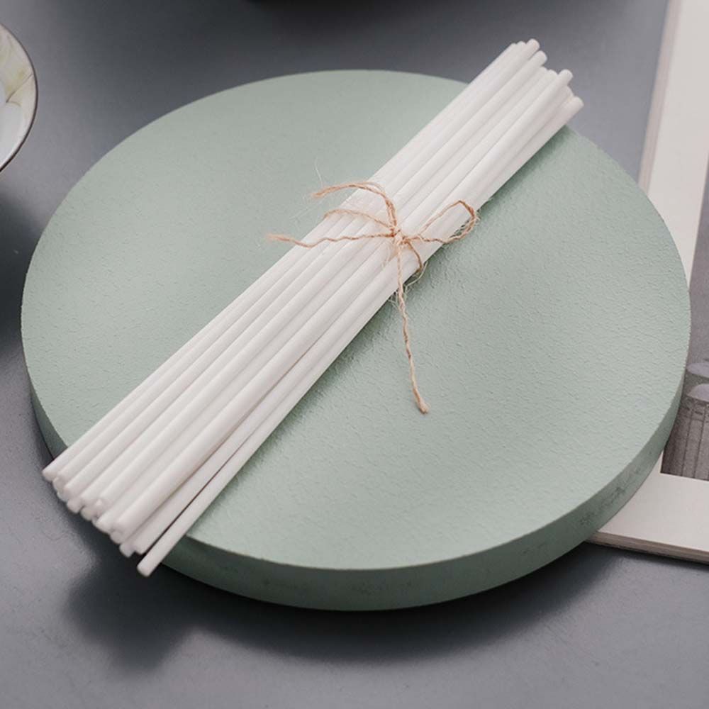 50本入り エアフレッシュナー リフィルスティック ラタンリ - Home Fragrance Reed Diffuser Refill のレビューと価格