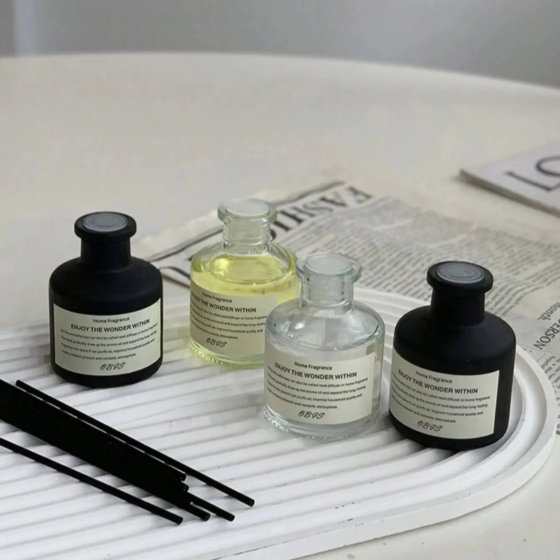 50ml フレームレス ホームフレグランス ルームフレグラン - Home Fragrance Jasmine & Yuzu Porcelain Diffuser のレビューと価格