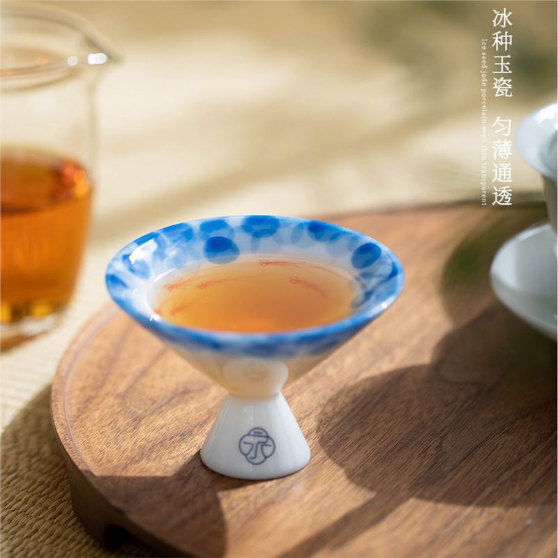 Ice Jade 手描きの魚遊びティーマスター白磁ライト高級 - Home Fragrance Use のレビューと価格